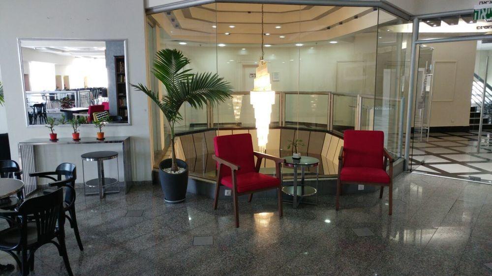 Market Hotel 海法 外观 照片