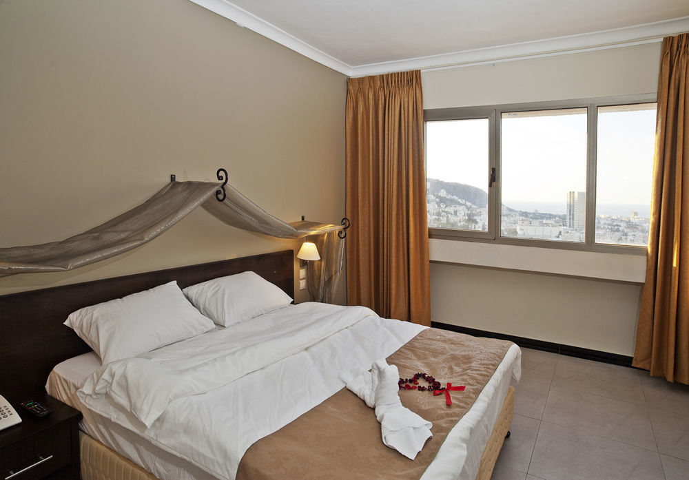 Market Hotel 海法 外观 照片